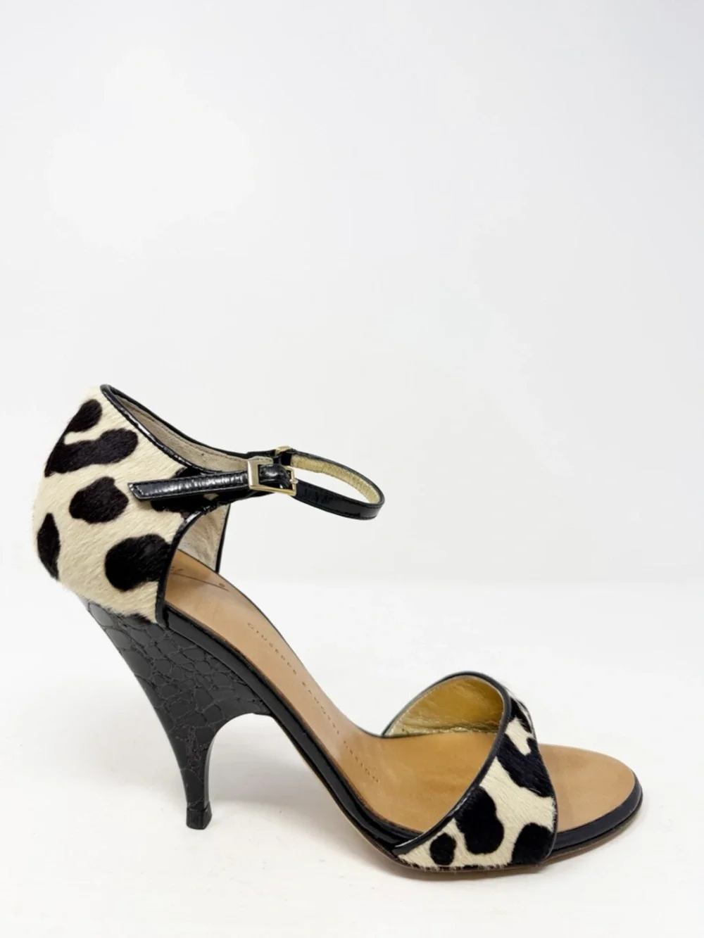 Giuseppe Zanotti Black White Pony Hair Ankle Strap Heels Womens Size 7.5
